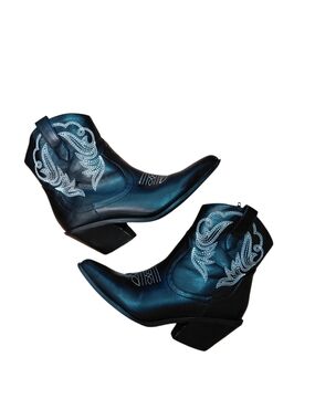 Black Embroidered Western Ankle Boots Women's Size 6 Shortie Cowboy Boots